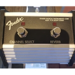 Fender 2-Button Foot switch: Channel select & Reverb