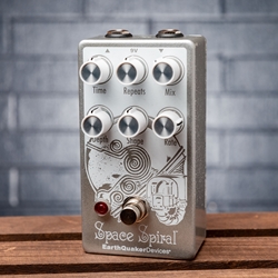 Music Depot LLC - Earthquaker Devices Space Spiral Modulated Delay V2