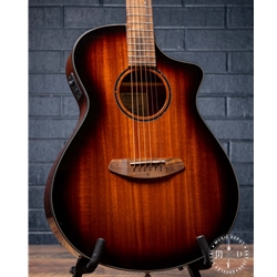 Breedlove Discovery S Concert Edgeburst CE 6 String Acoustic/ Electric Guitar - African Mahogany